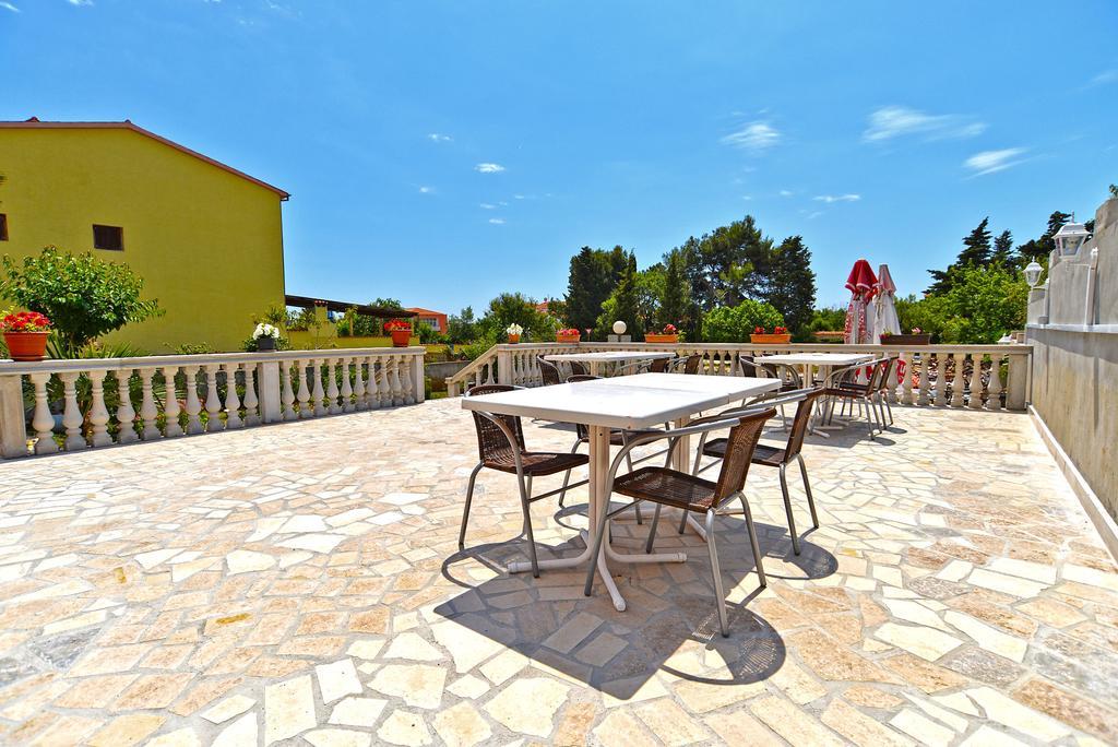 Apartments Blue 324 Medulin Exterior foto